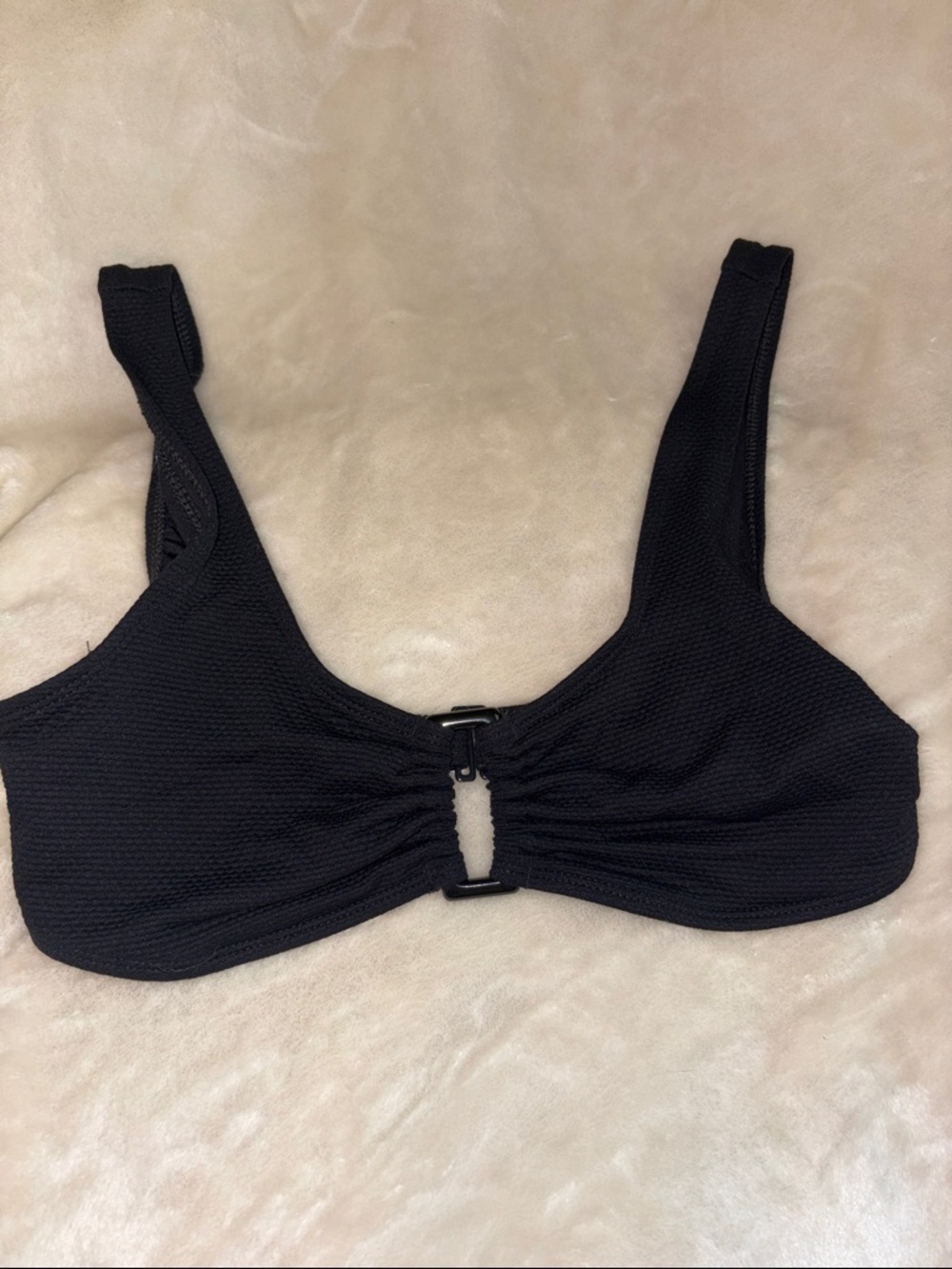 Black Front-Clip Ribbed Bikini Top